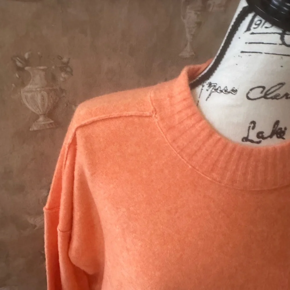 FREE PEOPLE MALIBU MOCK NECK SWEATER LARGE DARK PEACH